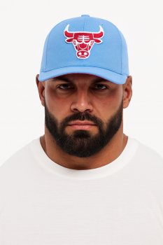 Mitchell & Ness Baby Blue Classic Red Chicaco Bulls Cap