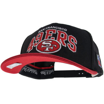 Mitchell & Ness NFL Team Arch Classic Red Snapback Cap