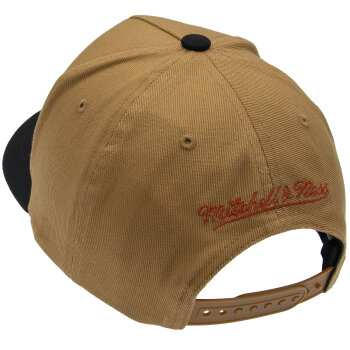 Mitchell & Ness NBA Chrome Stitch Pro Pinch Snapback Cap